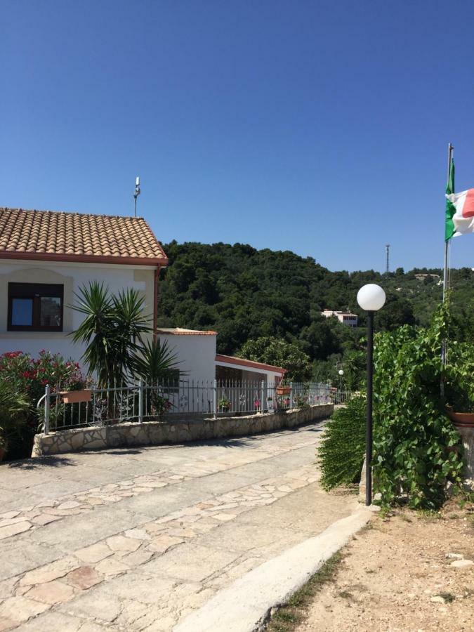 Alloggi Adele Villa Peschici Esterno foto